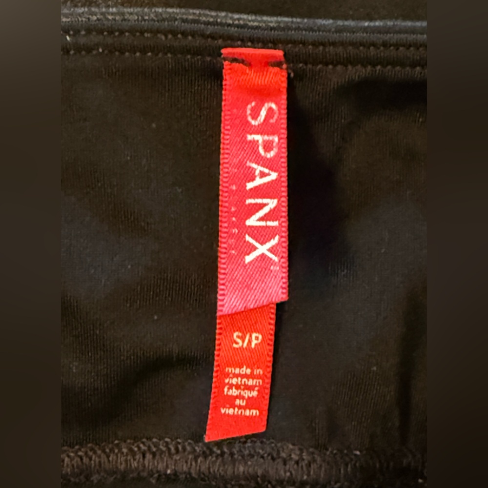 Spanx Ready to Wow Black Faux Leather Leggings Size Small - Picture 7 of 9